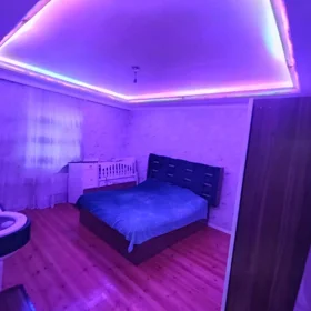 In Suraxanı rayonu 140.0 m² house with 3.0 rooms is for sale - Image 3