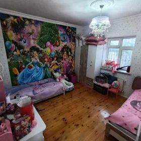 In Suraxanı rayonu 140.0 m² house with 3.0 rooms is for sale - Image 4