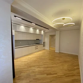 In Baku 92.0 m² apartment is for sale - Image 3