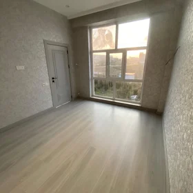 In Baku nan m² apartment is for sale - Image 7