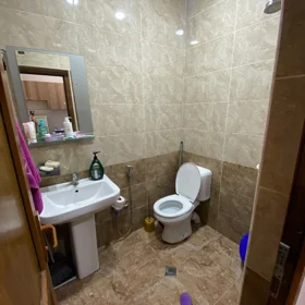 In Baku 60.0 m² apartment is for sale - Image 5