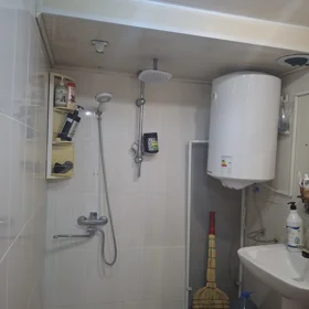 In Baku 50.0 m² apartment is for sale - Image 6