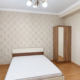 In Baku 68.0 m² apartment is for rent - Image 3