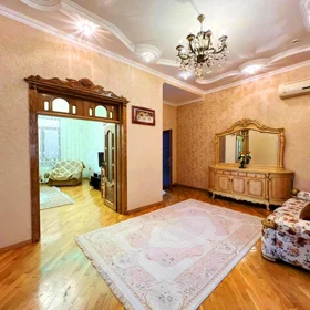 In Rəsulzadə qəsəbəsi 500.0 m² house with 7.0 rooms is for sale - Image 8
