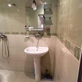 In Sabunçu rayonu 45.0 m² apartment is for rent - Image 9