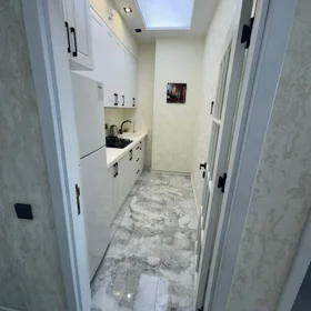 In Baku 70.0 m² apartment is for rent - Image 5