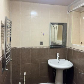In Baku 40.0 m² apartment is for rent - Image 2
