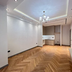 In Baku 68.0 m² apartment is for sale - Image 9