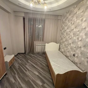 In Baku 100.0 m² apartment is for rent - Image 6