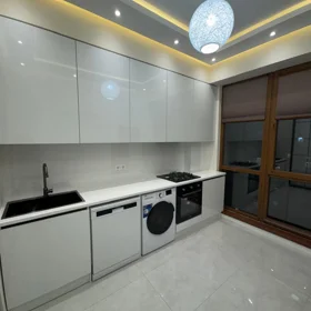 In Baku 98.0 m² apartment is for sale - Image 9