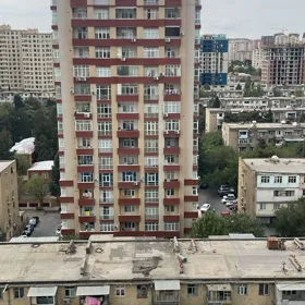 In Baku 122.0 m² apartment is for sale - Image 3