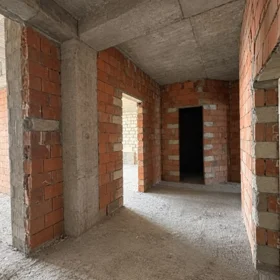 In Baku 122.0 m² apartment is for sale - Image 8