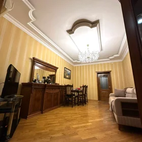 In Baku 60.0 m² apartment is for sale - Image 4