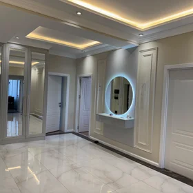 In Baku 180.0 m² apartment is for sale - Image 7