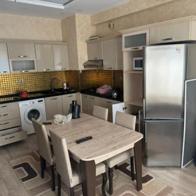 In Baku 60.0 m² apartment is for rent - Image 8