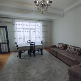 In Baku 107.0 m² apartment is for sale - Image 3