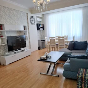 In Baku 70.0 m² apartment is for rent - Image 6