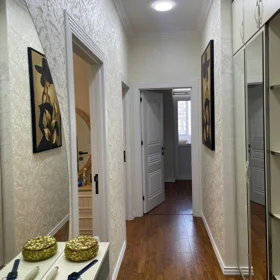 In Baku 70.0 m² apartment is for sale - Image 10