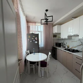 In Baku 86.0 m² apartment is for sale - Image 4