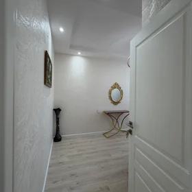In Baku 86.0 m² apartment is for sale - Image 10