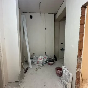 In Baku 78.0 m² apartment is for sale - Image 9