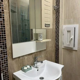 In Baku 114.0 m² apartment is for rent - Image 3
