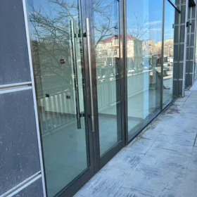 In Səbail rayonu 95.0 m² commercial is for rent - Image 4