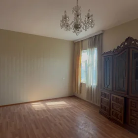 In Khirdalan 110.0 m² apartment is for sale - Image 5