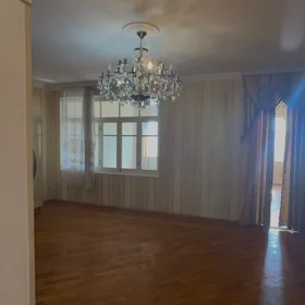 In Khirdalan 110.0 m² apartment is for sale - Image 9