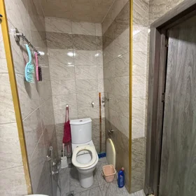 In Khirdalan 54.0 m² apartment is for sale - Image 8