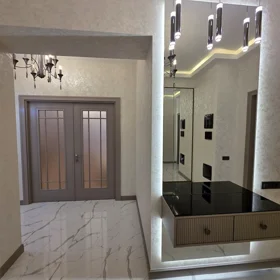 In Baku 120.0 m² apartment is for sale - Image 2