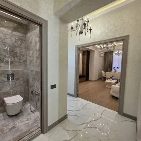 In Baku 120.0 m² apartment is for sale - Image 8