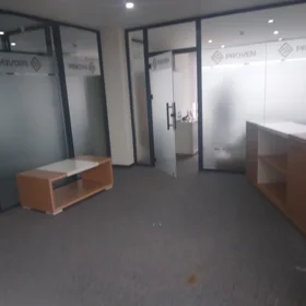 In Xətai rayonu 25.0 m² office is for rent - Image 2