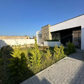In nan 120.0 m² house with 4.0 rooms is for sale - Image 8