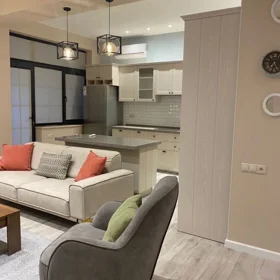 In Baku 130.0 m² apartment is for rent - Image 5