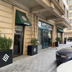 In Baku 84.0 m² apartment is for sale - Image 3