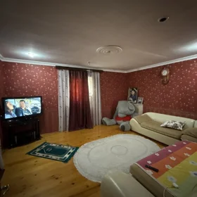 In nan 165.0 m² house with 5.0 rooms is for sale - Image 5