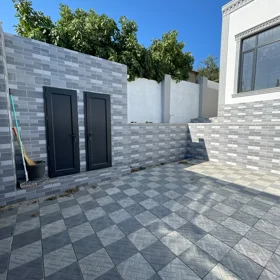 In nan 100.0 m² house with 3.0 rooms is for sale - Image 3