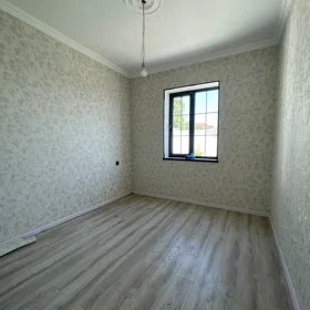 In nan 100.0 m² house with 3.0 rooms is for sale - Image 8