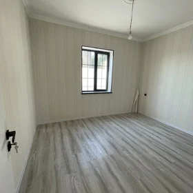In nan 100.0 m² house with 3.0 rooms is for sale - Image 9