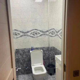 In Khirdalan 140.0 m² apartment is for rent - Image 2