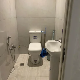 In Khirdalan 98.0 m² apartment is for rent - Image 2
