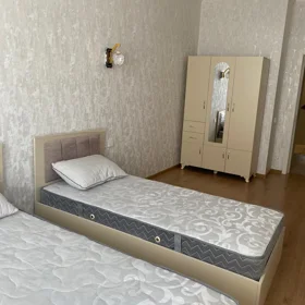 In Khirdalan 98.0 m² apartment is for rent - Image 5