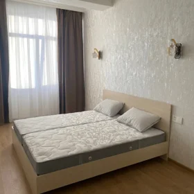 In Khirdalan 98.0 m² apartment is for rent - Image 7