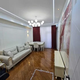 In Baku 70.0 m² apartment is for rent - Image 2