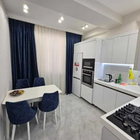 In Baku 70.0 m² apartment is for rent - Image 4