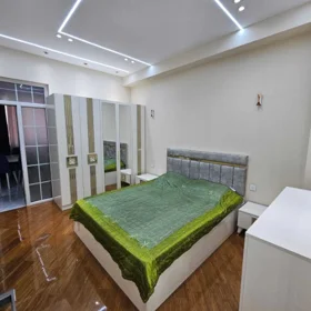 In Baku 70.0 m² apartment is for rent - Image 5