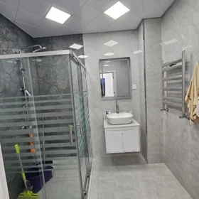 In Baku 70.0 m² apartment is for rent - Image 8