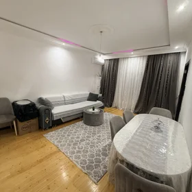 In Binəqədi rayonu 80.0 m² house with 2.0 rooms is for sale - Image 5