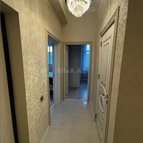 In Baku 80.0 m² apartment is for sale - Image 2